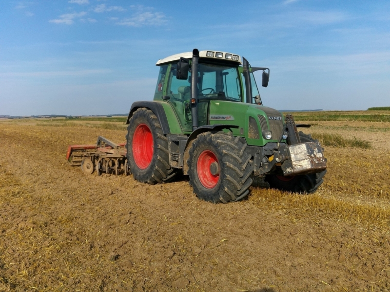 Fendt 412 Vario + Akpil