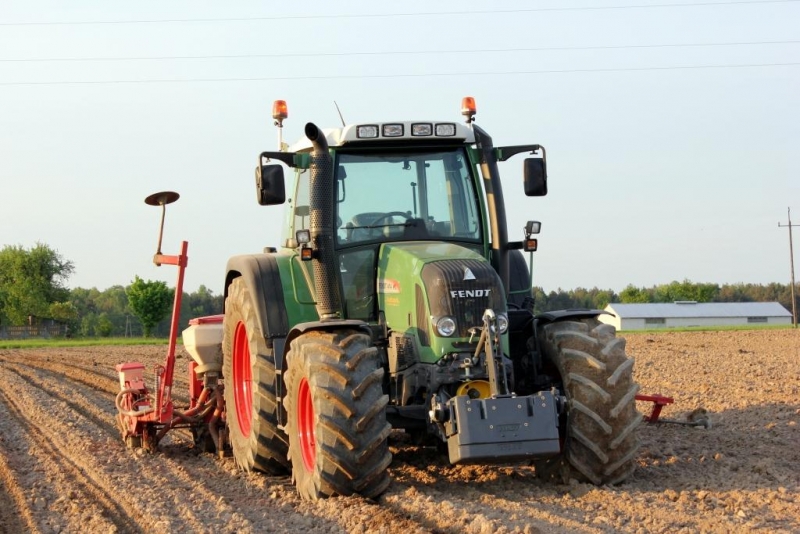 Fendt 414 Vario TMS + Accord Optima