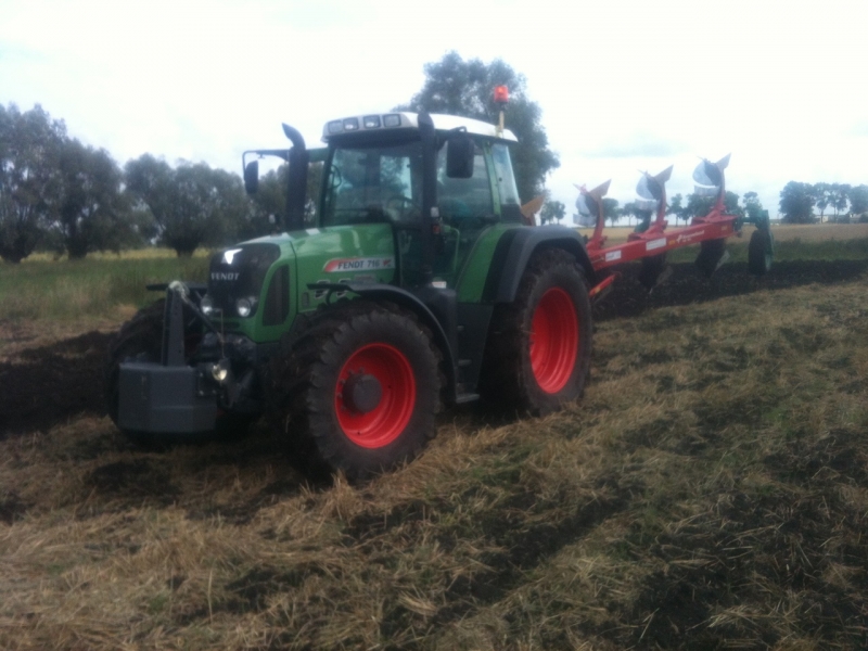 Fendt 716 + Kverneland