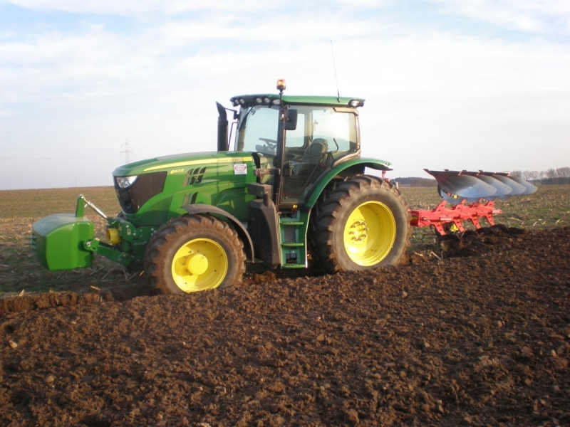 JD 6140R