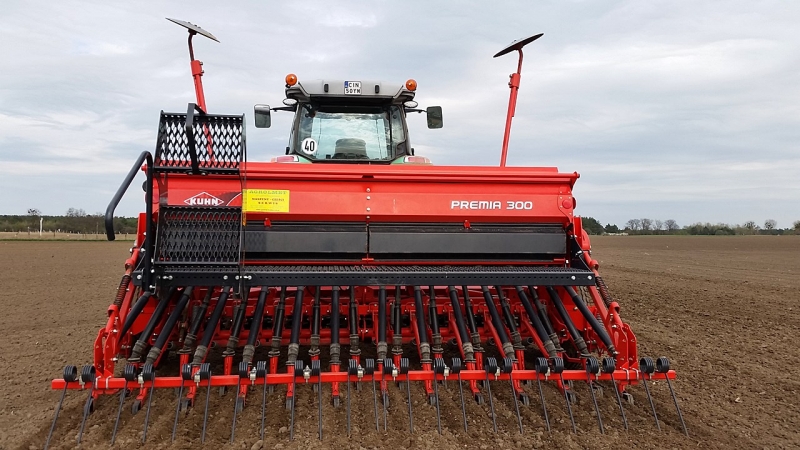 Kuhn Premia 300