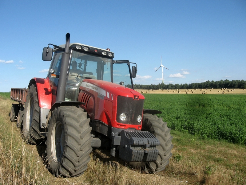 Massey Ferguson 5465 Dyna 4