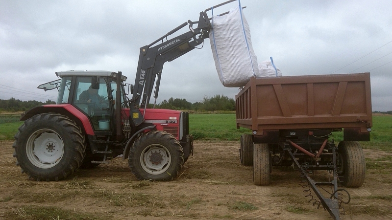 Massey Ferguson 8120+ Hydrometal AT40