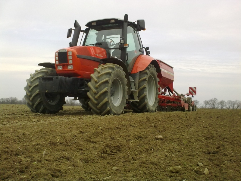 Same Iron 140 DCR i Horsch