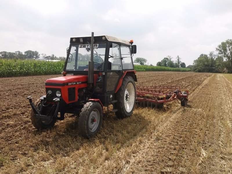 Zetor 5211 i brona talerzowa 3m.