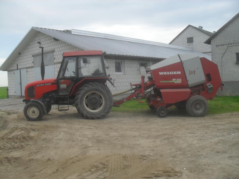 Zetor 5320 + Welger RP 202