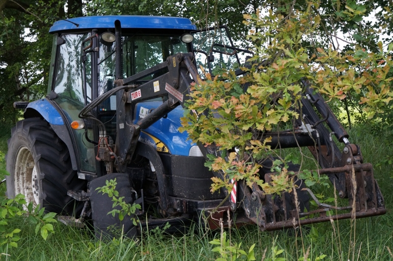 New holland td5050