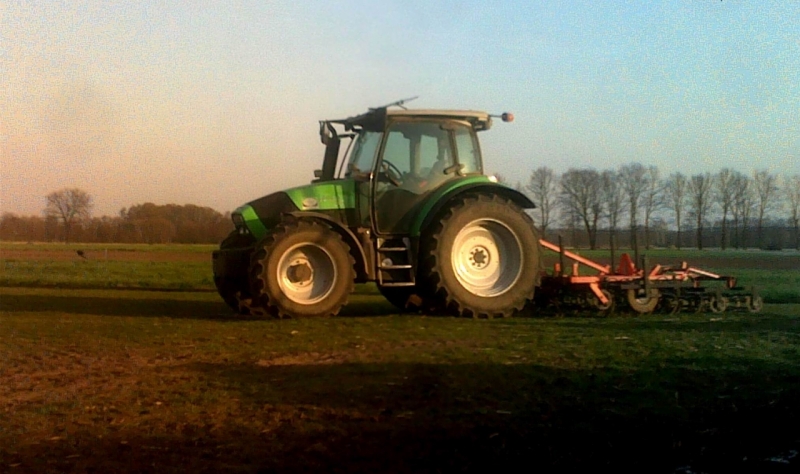 Deutz-Fahr K410 + Agro-factory