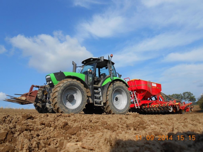 Deutz-Fahr Agrotron M650 i Vaderstad Spirit 400 S Next