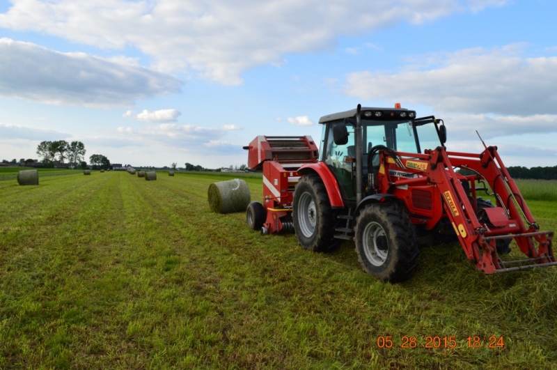 Massey Ferguson 5435 & Metal-Szajs Z562