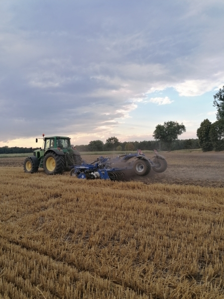 John Deere 6920S i Landstal 5m