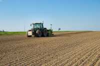 Fendt 515C + Amazone KE/AD 3000 Super