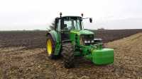 John Deere 6930