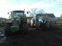 John Deere 6210R & New Holland t7030 AC