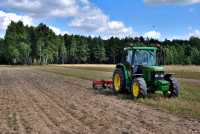 John Deere 6200 + AgroMasz AP 2,6