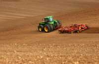 John Deere 8300+Vaderstad Cultus 420