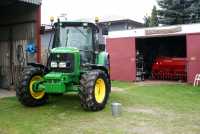 John Deere 6220