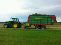 John Deere 6140M + Strautmann Super-Vitesse 3101 DO