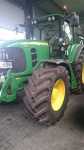 John Deere 7530