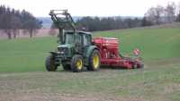 John Deere 6330 & Horsch Pronto 4 DC