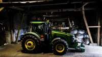 John Deere 8320R