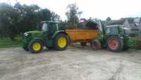 John Deere 6110M z MAITCHRE