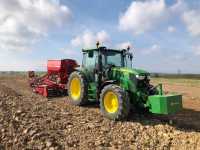 John Deere 6105R + Horsch Pronto 3DC