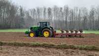 John Deere 6195m i Unia Ibis XM 4+1