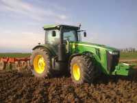 John deere 8360R