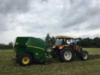 John Deere F441M & Renault Ceres95X