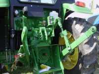 John Deere 5E