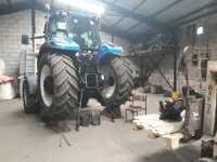 New Holland t5