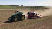 John Deere 6250R + Horsch Focus 4TD