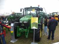 John Deere 5115M