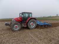 McCormick MC 90 + Agrolift