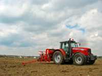 Massey Ferguson 5465 + Gaspardo MTE