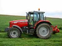 Massey Ferguson 5465