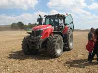 Massey Ferguson 8690