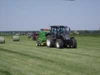 Valtra N111e + John Deere 578 & Zetor 5340