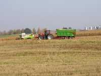 Case Puma 215& Pronar T669/1, Claas Lexion 450