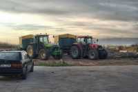 Case IH CVX 150 & John Deere 8400