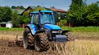 New Holland TM 165