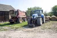 New Holland T7030AC