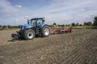 New Holland T7030 AC + Horsch Tiger 3 AS