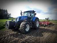 New Holland T7.270AC i Kverneland CTC 400