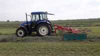 New Holland TD95D + Kverneland Taarup 9443