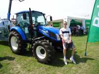 New Holland T4 75