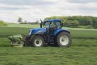 New Holland T7030 AutoCommand + Krone AFL283 CV