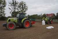 Claas Arion 640+kverneland Accord Claas Axos 320