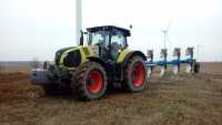 Claas Axion 850 & Overum